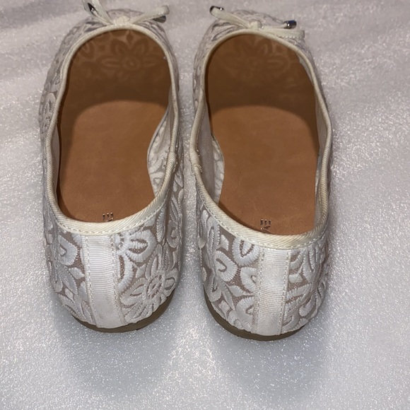 American Eagle 🦅 flats shoes # 3 1/2 - Picture 3 of 6